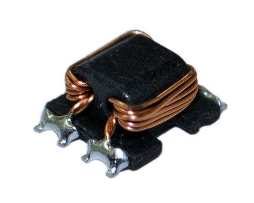 فرکانس 50Ω ویژگی های مقاومت امپدانس RF 0.4 - 500MHz برای باند پهن